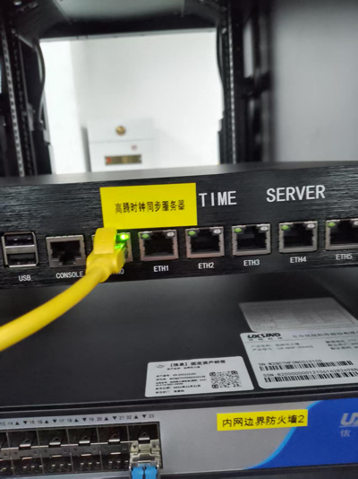 NTP時(shí)間服務(wù)器上架圖